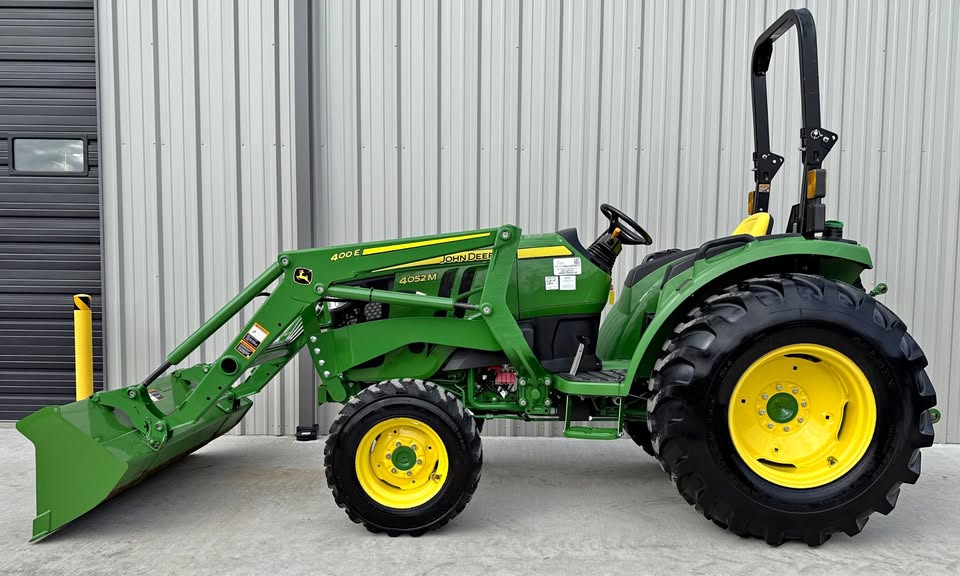 2022 John Deere 4052M Loader Tractor