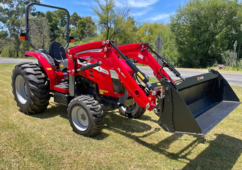 2023 Massey Ferguson 2860E ROPS Tractor