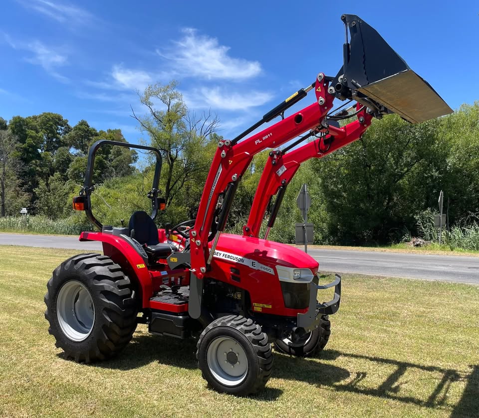 2023 Massey Ferguson 2860E ROPS Tractor