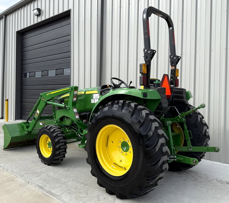 2022 John Deere 4052M Loader Tractor