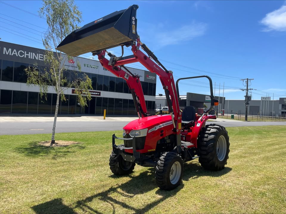 2023 Massey Ferguson 2860E ROPS Tractor