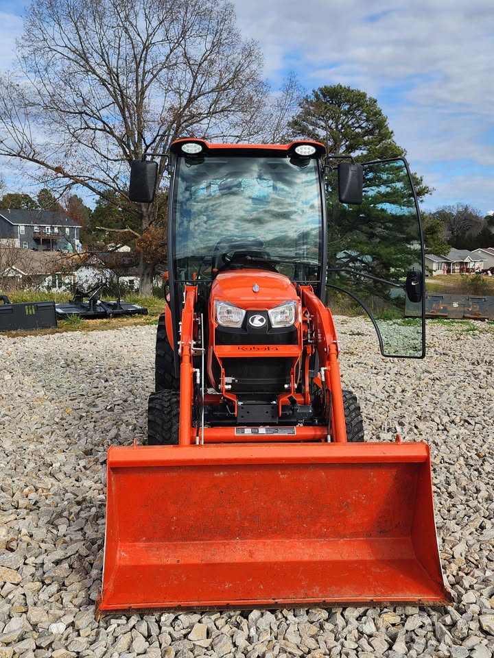 2022 Kubota LX2610 Compact Utility Tractor