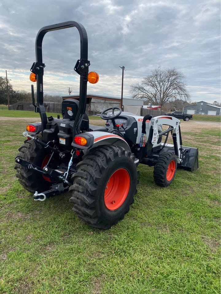 2023 Bobcat CT2035 Tractor